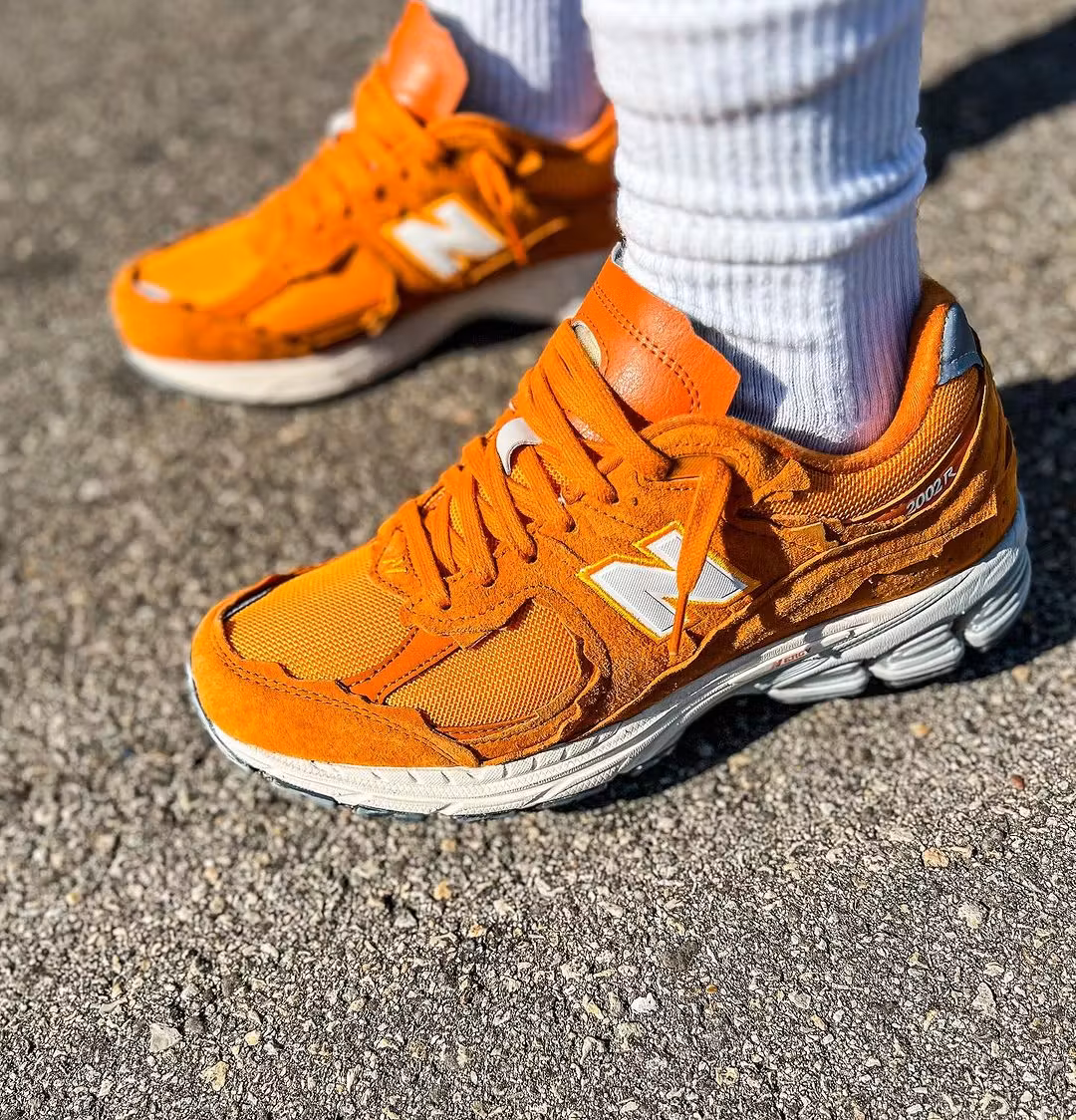 New Balance 2002R Protection Pack 'Vintage Orange' M2002RDE New Balance 2002R Protection Pack 'Vintage Orange' M2002RDE